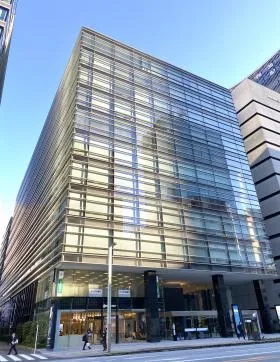 日本橋フロントビルの外観