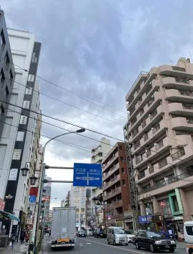 ボックスハツミビルの外観