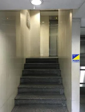 加賀屋ビルの外観