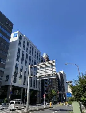 DS新宿ビルの外観