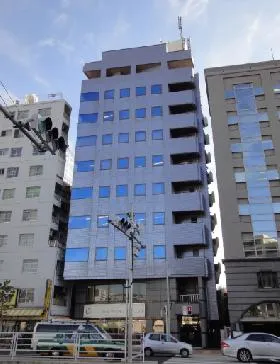 新宿オザワビルの外観