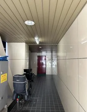 CIビルの外観