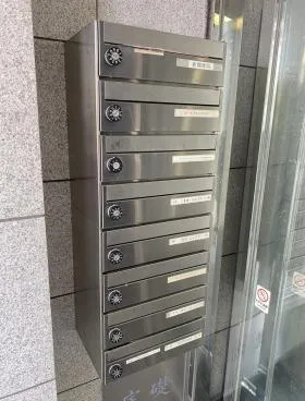 紀伊國屋ビルの外観