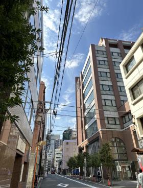 高松ビルの外観