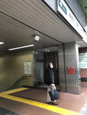 京王新宿三丁目第2ビルの外観
