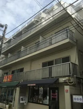 中島ビルの外観