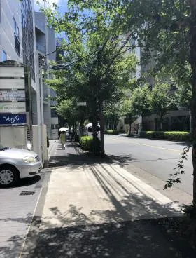 エムアイビルの外観