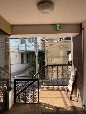 鳥居ビルの外観