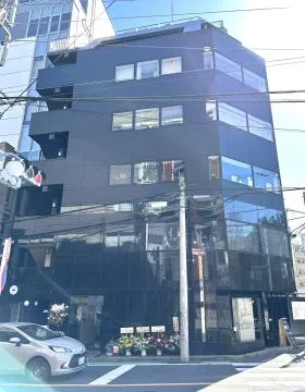 山燃ビルの外観