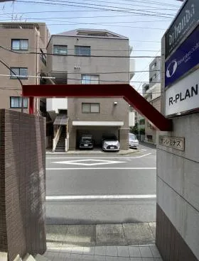 サンレミナスビルの外観