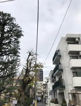 モア・エクセレンスビルの外観
