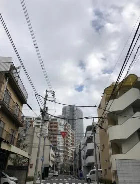 モア・エクセレンスビルの外観