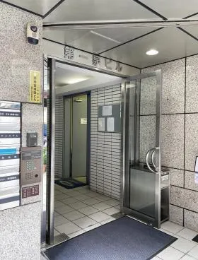 第一泉ビルの外観