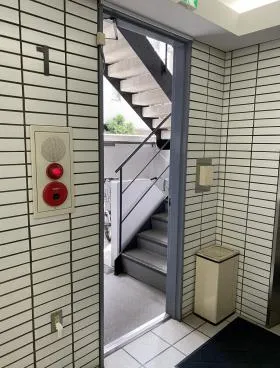 第一泉ビルの外観