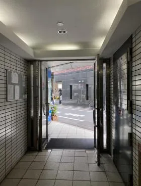 第一泉ビルの外観