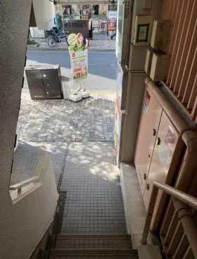 しんみつビルの外観