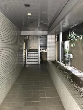 吉房ビルの外観