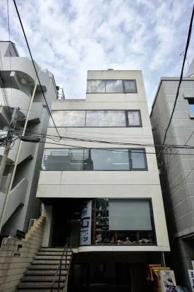 マーブル代官山ビルの外観