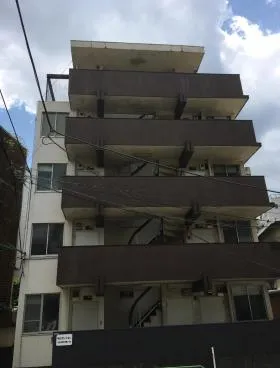 中山マンションの外観