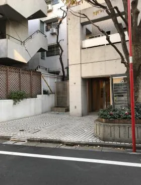 代官山ファーストビルの外観