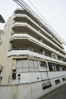 常盤松マンションの外観