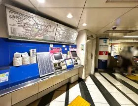 東京メトロ丸ノ内線「新宿御苑前駅」