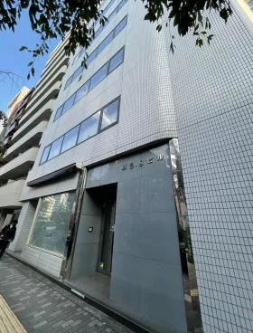 東SSビルの外観