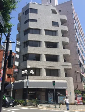 中島ビルの外観