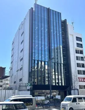 フロンティア四谷ビルの外観