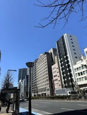 フロンティア四谷ビルの外観