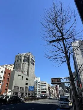 フロンティア四谷ビルの外観
