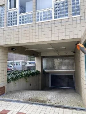 プライムハウスビルの外観