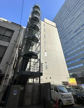 築地パークビルの外観