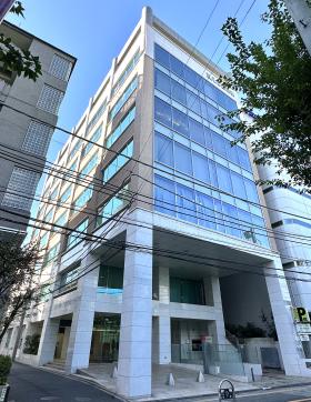 K.I.S飯田橋ビルの外観
