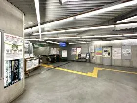 飯田橋駅（都営大江戸線）