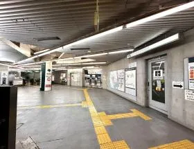 飯田橋駅（都営大江戸線）