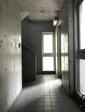 ビーフラットビルの外観