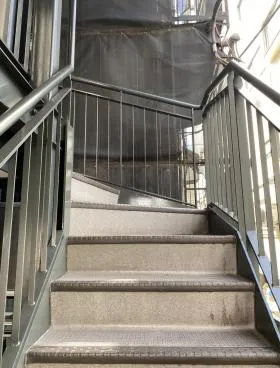 タチムラビルの外観