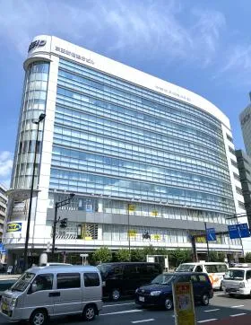 京王新宿追分ビルの外観