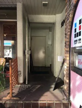 田辺ビルの外観