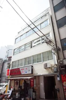 N1ビルの外観