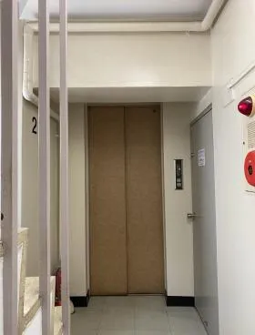 N1ビルの外観