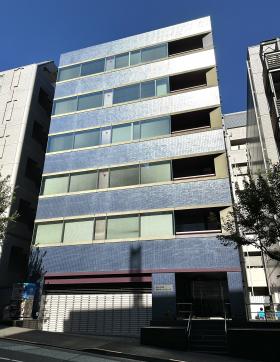 九段スカイビルの外観