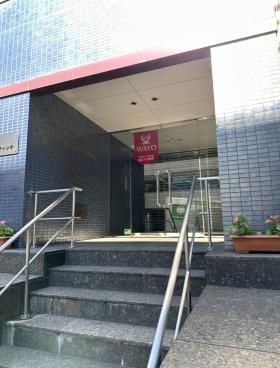 九段スカイビルの外観