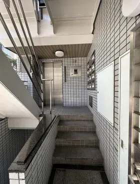 エトワールUビルの外観