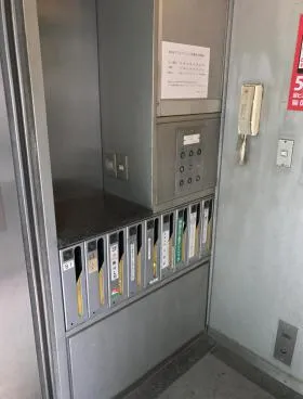 大野2号館ビルの外観