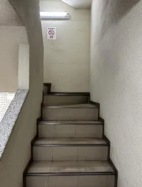ダイアビルの外観