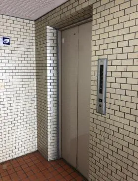 ナカヤビルの外観