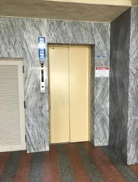 常磐松葵マンションビルの外観