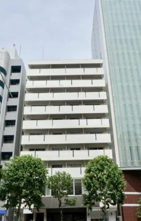 エム・エフ青山ビルの外観